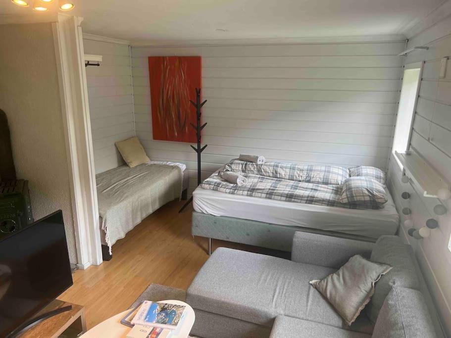 Cosy Apartment With Free Parking 卑爾根 外观 照片