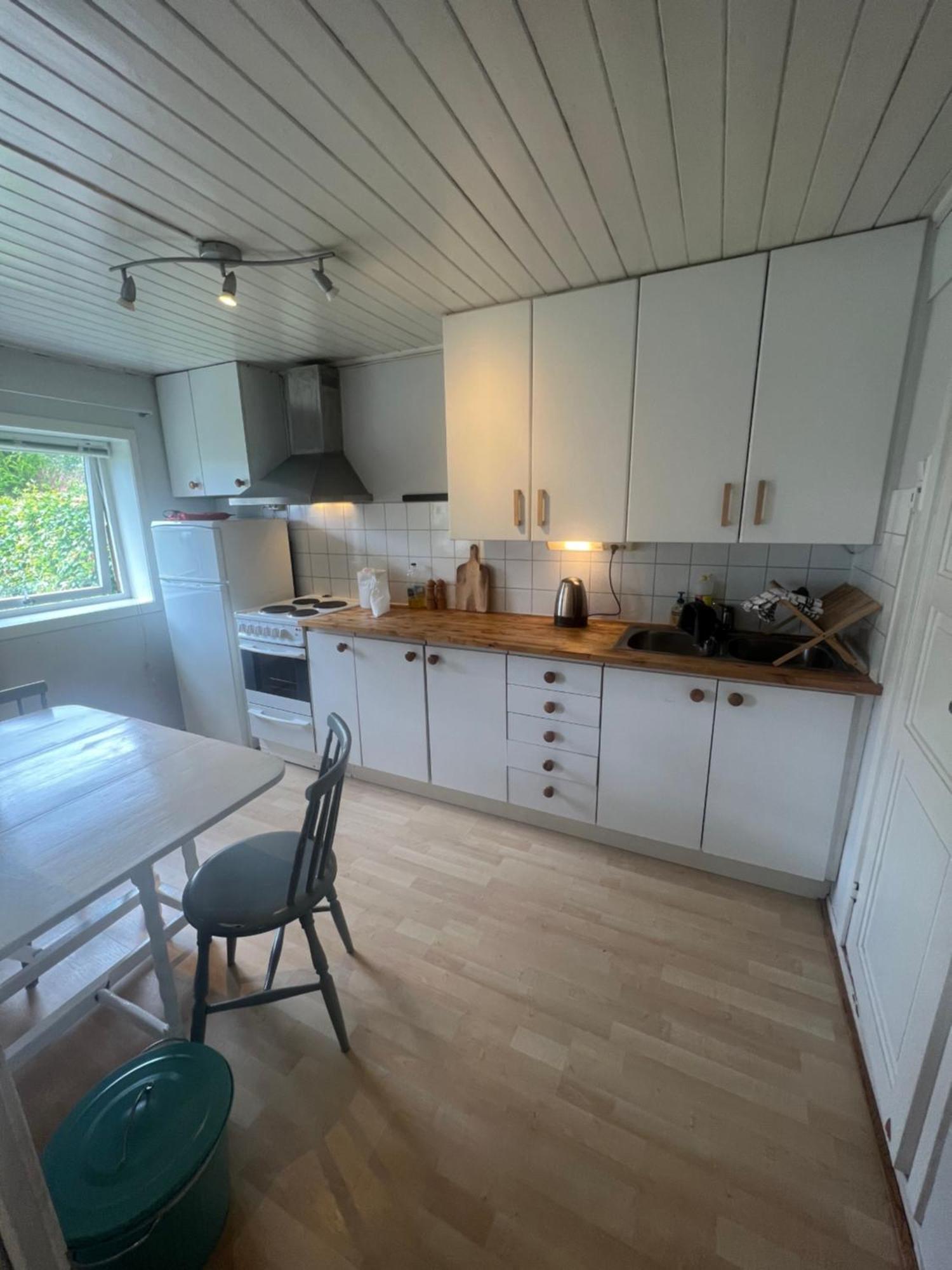 Cosy Apartment With Free Parking 卑爾根 外观 照片
